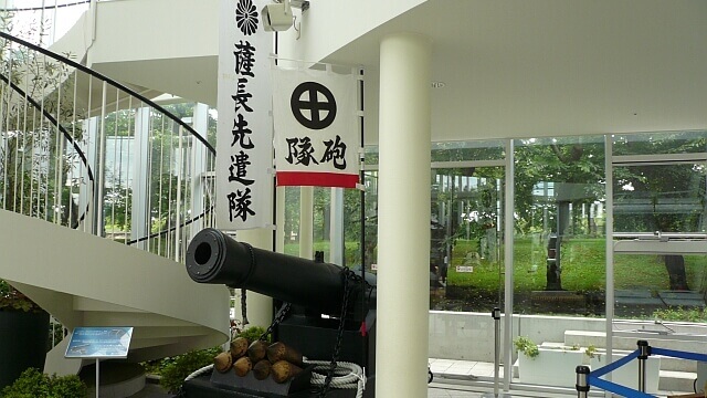 五稜郭タワーにある薩長軍（新政府軍）の大砲